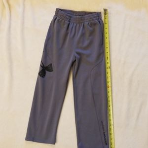 Under armour size 6 boys pants